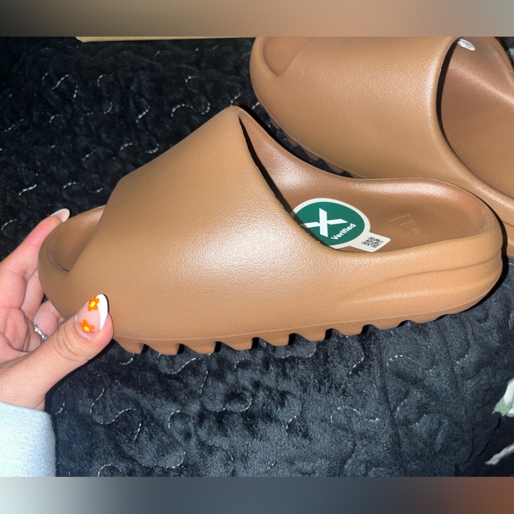 Yeezy Slides